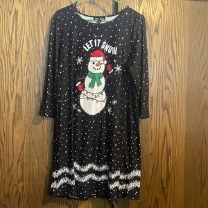 Women’s festive holiday dress - 90% Polyester / 10% Spandex